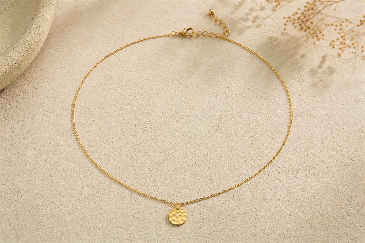 Signature Collier Chaîne Fine Plaqué Or